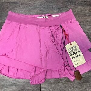 Da-Nang Women's Vibrant Pink Skirt